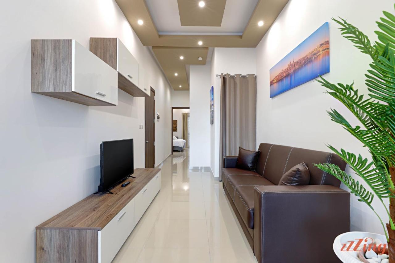 Gem Beachfront Apt With Amazing Bay And Sea Views Birzebbuga Exterior photo